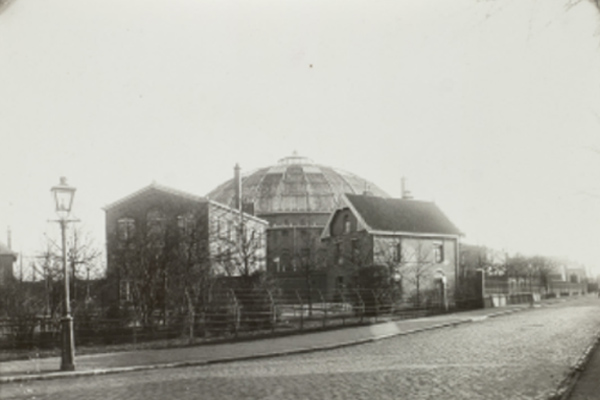 De koepelgevangenis in Haarlem rond 1900